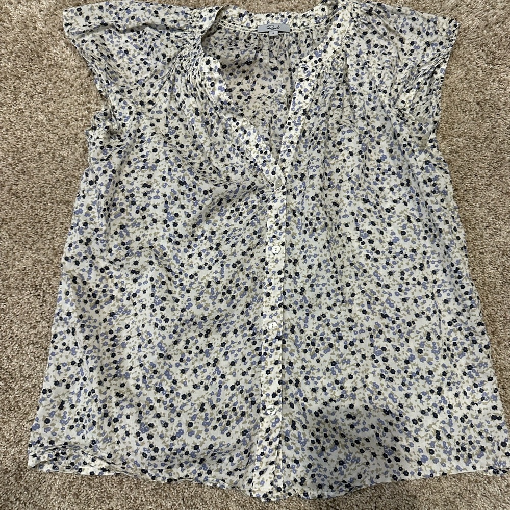 Floral Blue and White Women's Top-Rails